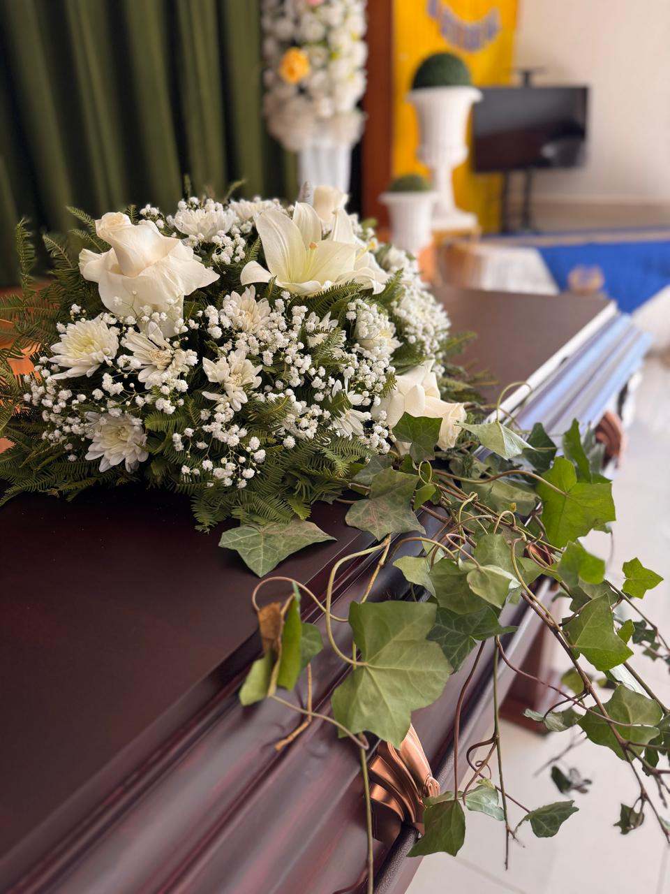 Fachada de Funeraria San Mateo con atención las 24 horas